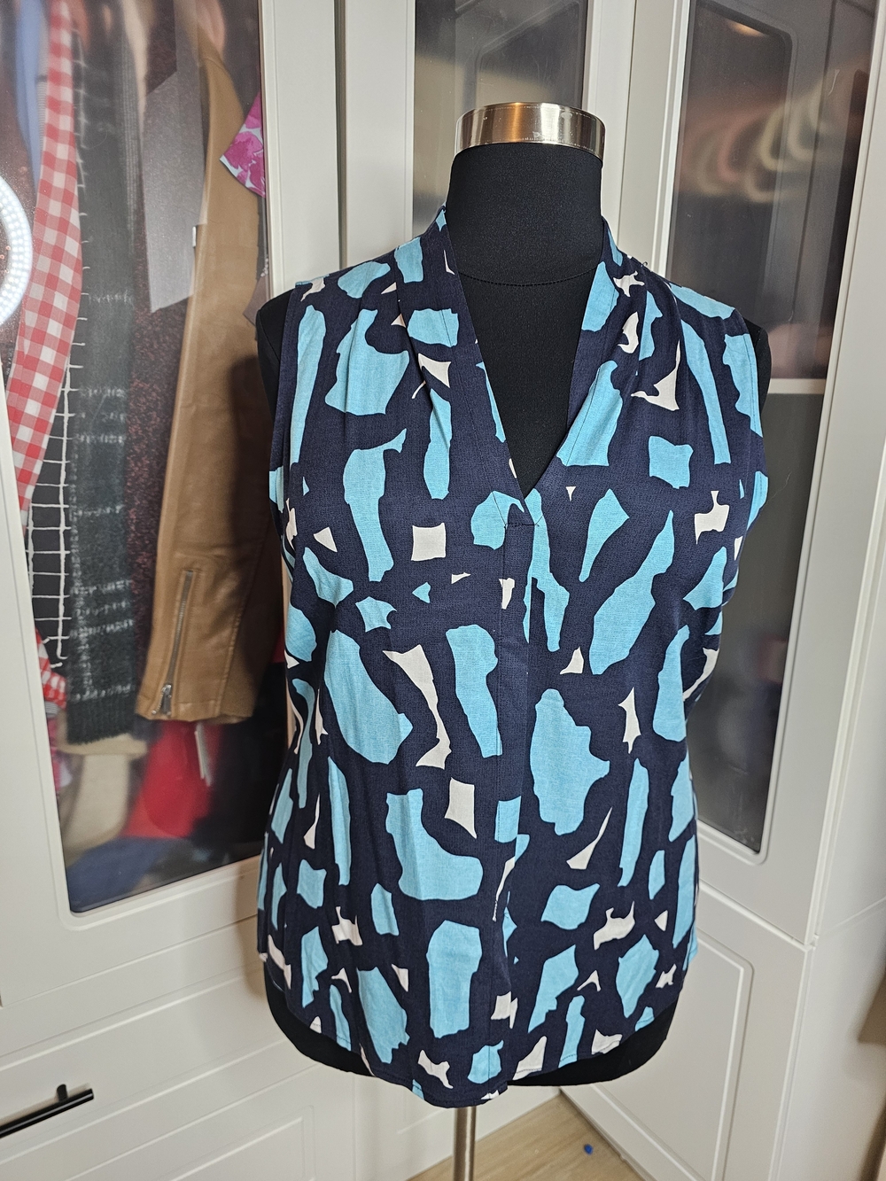 NIC+ZOE Navy and Aqua Abstract Print Top - Picture 2 of 7